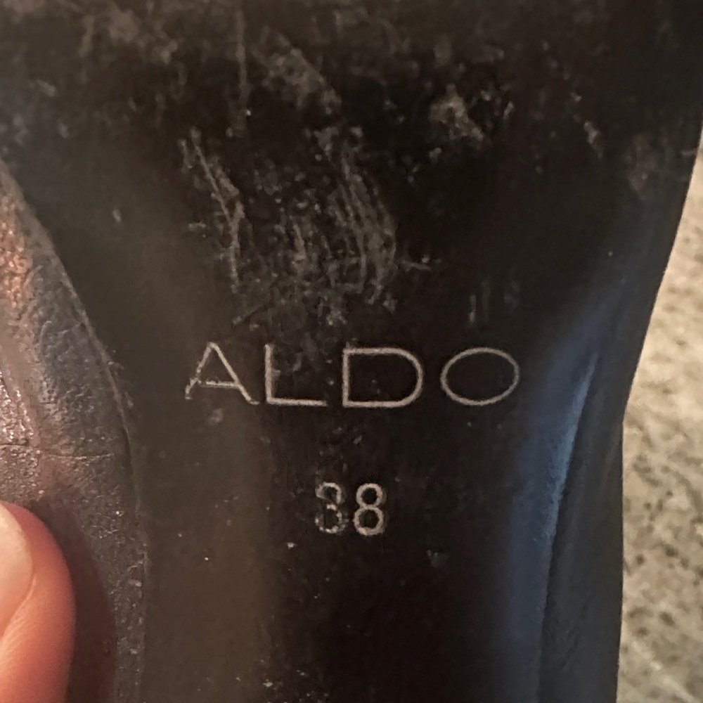 Aldo Black Pointed-Toe Kitten Heel Pumps - Picture 5 of 6